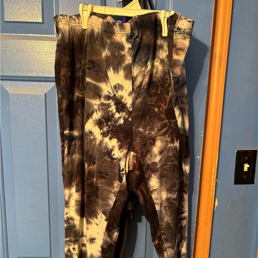 Tie dye leggings